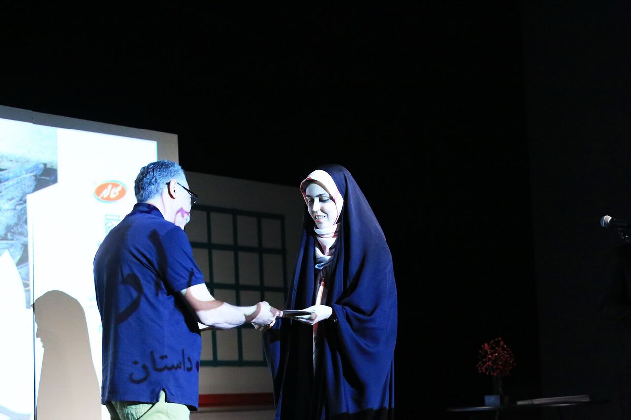برگزیدگان ششمین جایزه داستان‌نویسی «ارغوان» تجلیل شدند